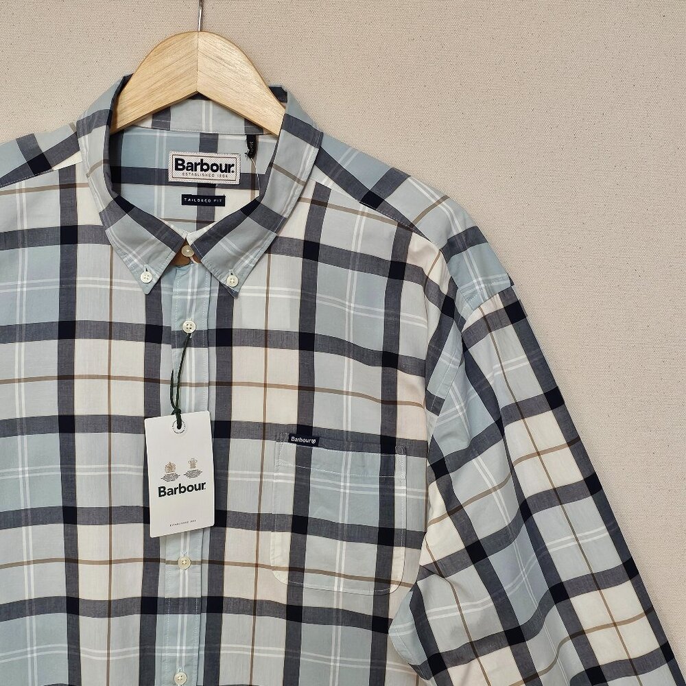 NWT Barbour Tailored Fit Blue Chalk Tartan Button Down XXL